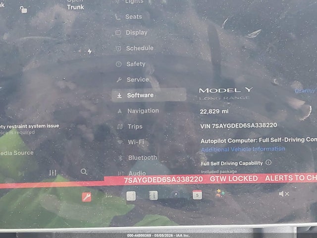 Продажа на аукционе авто 2025 Tesla Model Y Long Range Dual Motor Rear-wheel Drive, vin: 7SAYGDED6SA338220, номер лота: 44998369