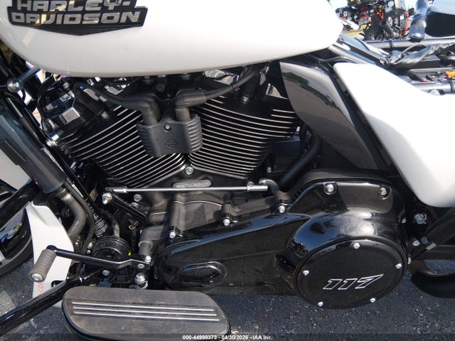 44998373 :رقم المزاد ، 1HD1KB718SB636969 vin ، 2025 Harley-davidson Flhx مزاد بيع