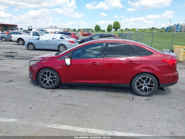 2017 Ford Focus Se მანქანა იყიდება აუქციონზე, vin: 1FADP3FEXHL332920, აუქციონის ნომერი: 44998409