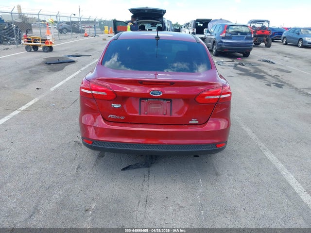 2017 Ford Focus Se მანქანა იყიდება აუქციონზე, vin: 1FADP3FEXHL332920, აუქციონის ნომერი: 44998409