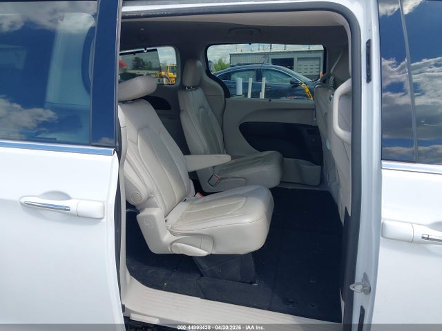 Aukcja sprzedaży 2019 Chrysler Pacifica Touring L Plus, vin: 2C4RC1EGXKR577007, numer aukcji: 44998438