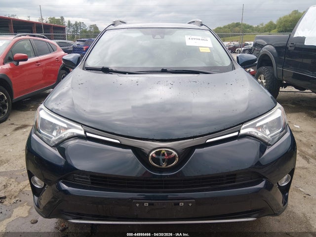 44998466 :رقم المزاد ، 2T3DFREV4JW757375 vin ، 2018 Toyota Rav4 Limited مزاد بيع