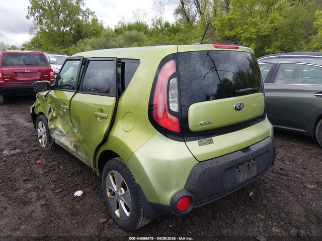 44998478 :رقم المزاد ، KNDJN2A25F7764783 vin ، 2015 Kia Soul مزاد بيع