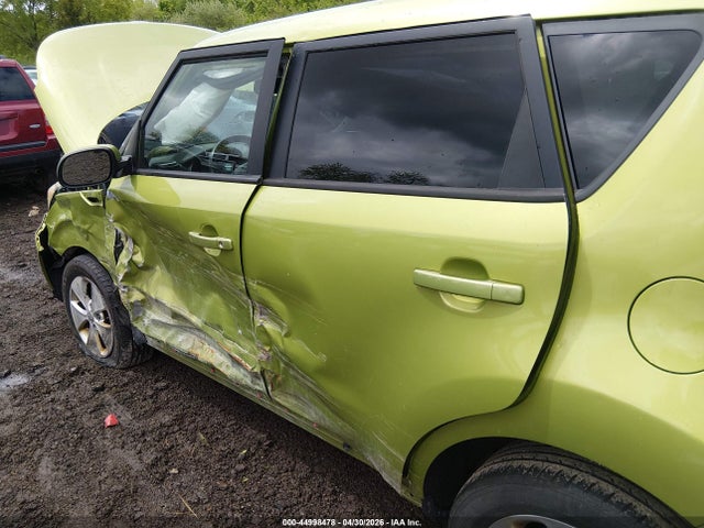 44998478 :رقم المزاد ، KNDJN2A25F7764783 vin ، 2015 Kia Soul مزاد بيع