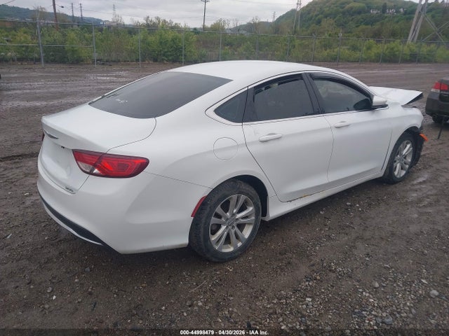 Продаж на аукціоні авто 2015 Chrysler 200 Limited, vin: 1C3CCCAB1FN643835, номер лоту: 44998479
