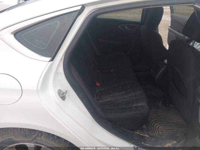 Продаж на аукціоні авто 2015 Chrysler 200 Limited, vin: 1C3CCCAB1FN643835, номер лоту: 44998479
