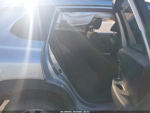 7MUCAABG7PV054905 Toyota Corolla Cross Le