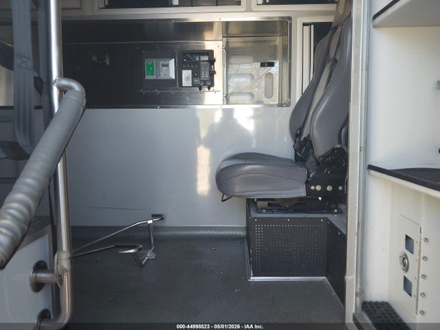 2017 Ford F-550 Chassis Xlt მანქანა იყიდება აუქციონზე, vin: 1FD0X5HT4HED94944, აუქციონის ნომერი: 44998523