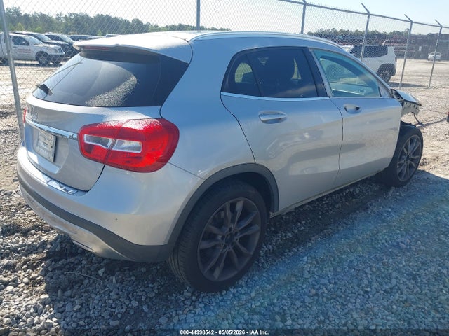 2016 Mercedes-benz Gla 250 მანქანა იყიდება აუქციონზე, vin: WDCTG4EB2GJ252695, აუქციონის ნომერი: 44998542