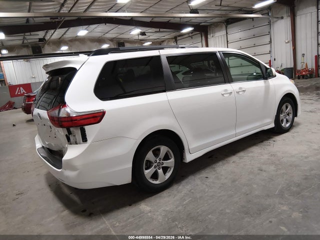 44998554 :رقم المزاد ، 5TDKZ3DC6LS021960 vin ، 2020 Toyota Sienna Le مزاد بيع