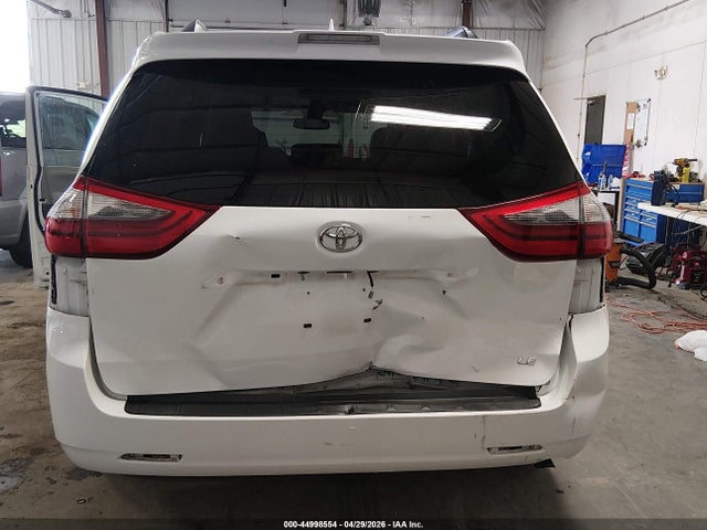 44998554 :رقم المزاد ، 5TDKZ3DC6LS021960 vin ، 2020 Toyota Sienna Le مزاد بيع