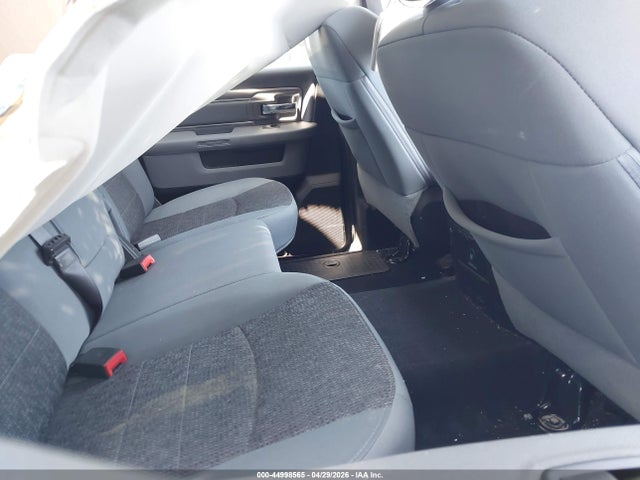 44998565 :رقم المزاد ، 1C6RR7LT7KS518505 vin ، 2019 Ram 1500 Classic مزاد بيع