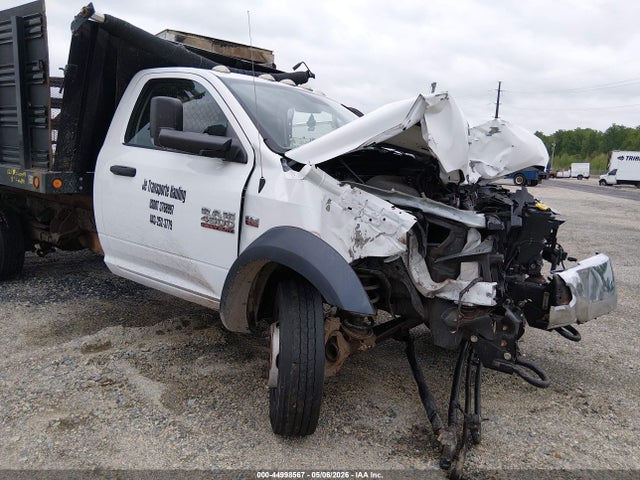2015 Ram 4500 Chassis Tradesman/slt მანქანა იყიდება აუქციონზე, vin: 3C7WRKBJ0FG530834, აუქციონის ნომერი: 44998567