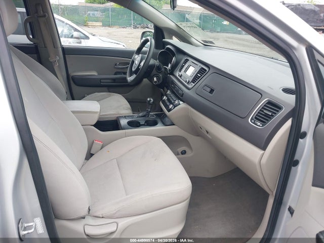 KNDMB5C13G6155890 KIA SEDONA LX