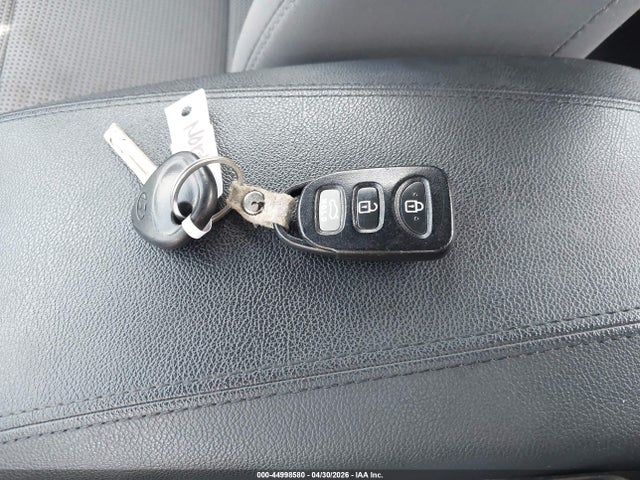 Продажа на аукционе авто 2012 Hyundai Sonata Gls, vin: 5NPEB4ACXCH318781, номер лота: 44998580