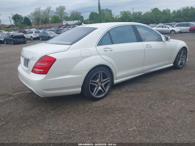 44998610 :رقم المزاد ، WDDNG8GB8BA418834 vin ، 2011 Mercedes-benz S 550 4matic مزاد بيع