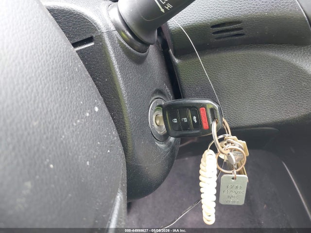 44998627 :رقم المزاد ، 1HGCR2F3XDA178855 vin ، 2013 Honda Accord Lx مزاد بيع