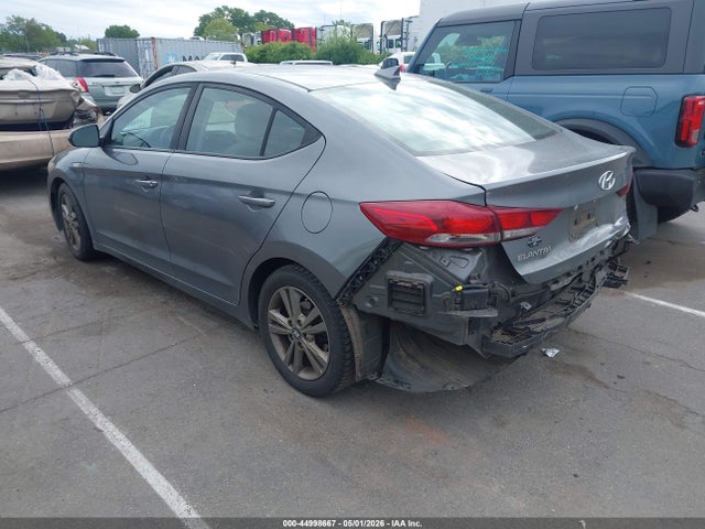 Продажа на аукционе авто 2018 Hyundai Elantra Sel, vin: 5NPD84LF1JH361842, номер лота: 44998667