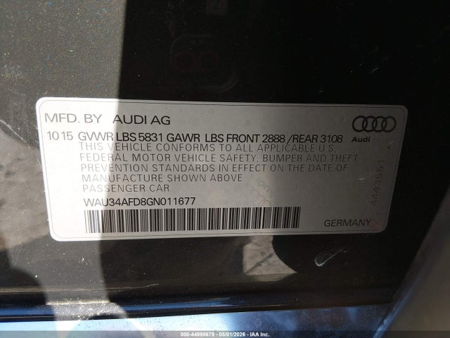 Продаж на аукціоні авто 2016 Audi A8 L 3.0t, vin: WAU34AFD8GN011677, номер лоту: 44998679