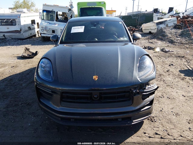 Porsche Macan T 2024 WP1AA2A54RLB03536 Image 13
