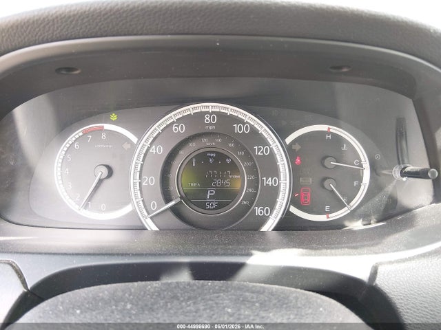 44998690 :رقم المزاد ، 1HGCR2F76EA001563 vin ، 2014 Honda Accord Ex مزاد بيع