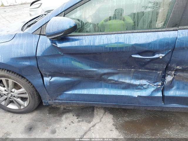 44998694 :رقم المزاد ، 5NPD84LFXHH207382 vin ، 2017 Hyundai Elantra Se مزاد بيع
