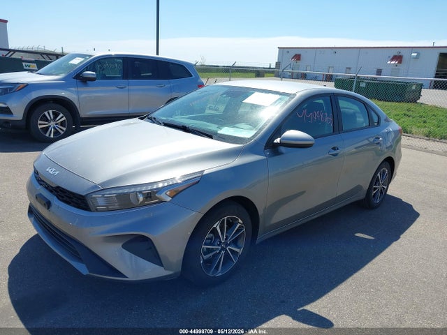 2022 Kia Forte Lxs მანქანა იყიდება აუქციონზე, vin: 3KPF24ADXNE454526, აუქციონის ნომერი: 44998709