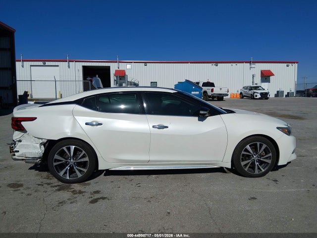 1N4AA6AP3GC392793 Nissan Maxima 3.5 Platinum