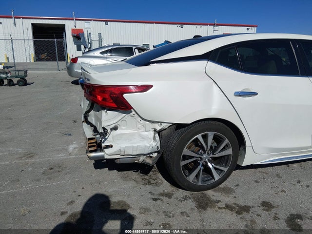 1N4AA6AP3GC392793 Nissan Maxima 3.5 Platinum