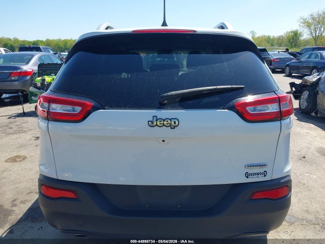 2017 Jeep Cherokee Latitude Fwd მანქანა იყიდება აუქციონზე, vin: 1C4PJLCB8HW642307, აუქციონის ნომერი: 44998734