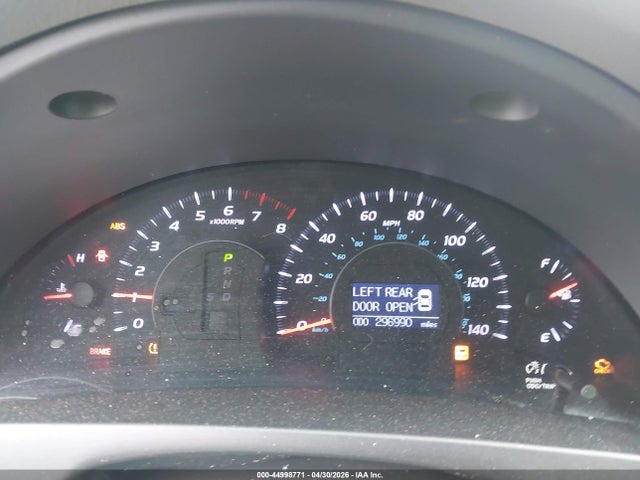 Aukcja sprzedaży 2011 Toyota Camry Xle, vin: 4T1BF3EK6BU197105, numer aukcji: 44998771