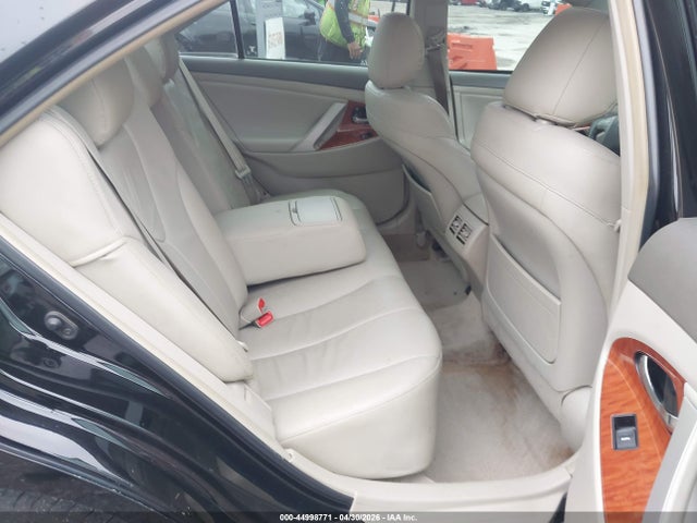 Aukcja sprzedaży 2011 Toyota Camry Xle, vin: 4T1BF3EK6BU197105, numer aukcji: 44998771