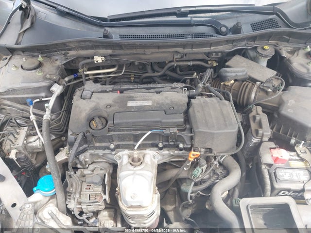 44998780 :رقم المزاد ، 1HGCR2F36HA117928 vin ، 2017 Honda Accord Lx مزاد بيع