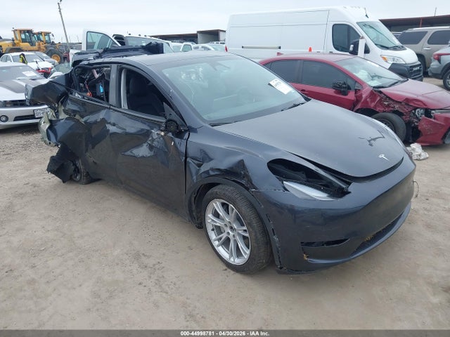 Продаж на аукціоні авто 2024 Tesla Model Y Long Range Dual Motor All-wheel Drive, vin: 7SAYGDEEXRA226278, номер лоту: 44998781