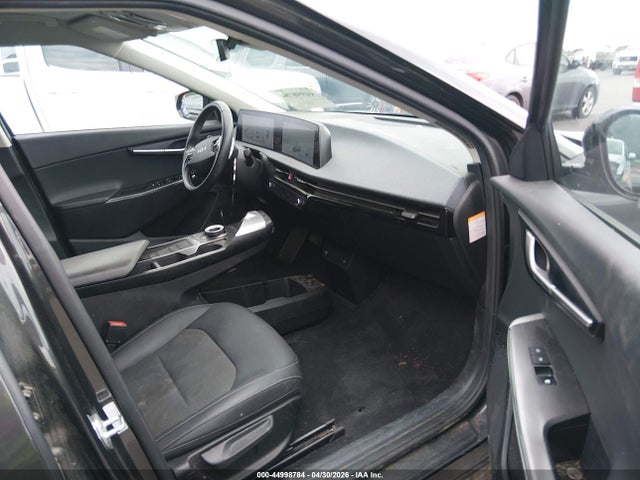 Продажа на аукционе авто 2022 Kia Ev6 Light, vin: KNDC34LB7N5059954, номер лота: 44998784