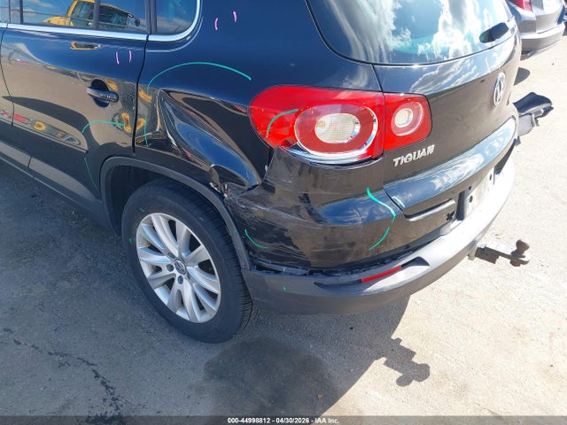 Auction sale of the 2009 Volkswagen Tiguan Se, vin: WVGAV75N59W525645, lot number: 44998812