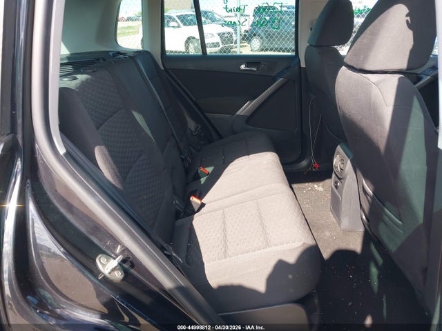 Auction sale of the 2009 Volkswagen Tiguan Se, vin: WVGAV75N59W525645, lot number: 44998812