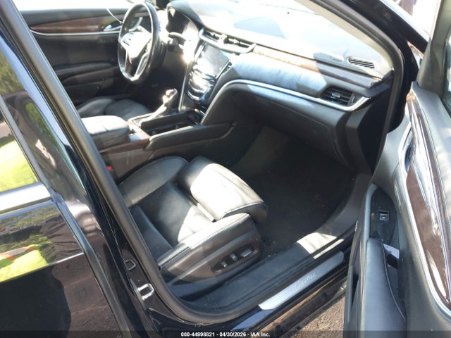 2014 Cadillac Xts Luxury მანქანა იყიდება აუქციონზე, vin: 2G61M5S32E9202352, აუქციონის ნომერი: 44998821
