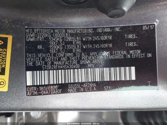 44998842 :رقم المزاد ، 5TDBZRFH4HS430400 vin ، 2017 Toyota Highlander Le مزاد بيع