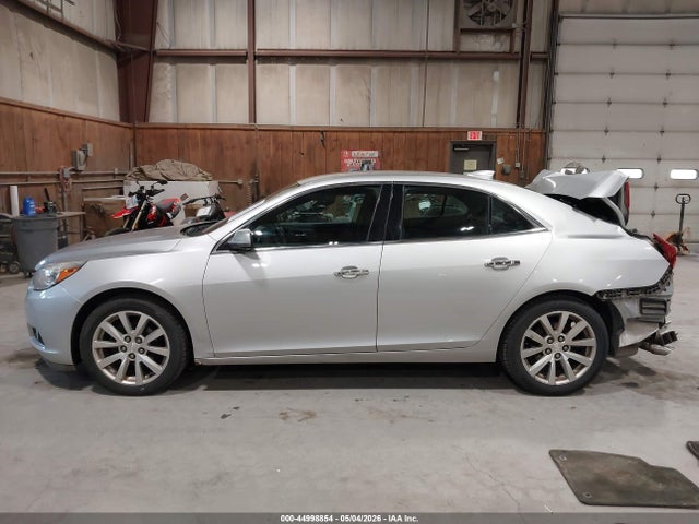 2015 Chevrolet Malibu 1lz მანქანა იყიდება აუქციონზე, vin: 1G11F5SL7FU139298, აუქციონის ნომერი: 44998854