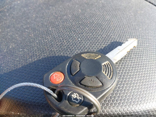 2010 Ford Escape Limited მანქანა იყიდება აუქციონზე, vin: 1FMCU0E74AKD42236, აუქციონის ნომერი: 44998875