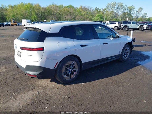 2022 Bmw Ix Xdrive50 მანქანა იყიდება აუქციონზე, vin: WB523CF08NCK57871, აუქციონის ნომერი: 44998892
