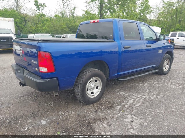 44998895 :رقم المزاد ، 1C6RR7KG8JS306666 vin ، 2018 Ram 1500 Tradesman  4x4 5'7 Box مزاد بيع
