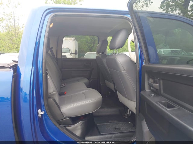 44998895 :رقم المزاد ، 1C6RR7KG8JS306666 vin ، 2018 Ram 1500 Tradesman  4x4 5'7 Box مزاد بيع