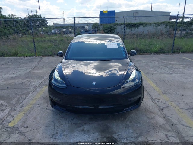 Продажа на аукционе авто 2022 Tesla Model 3 Long Range Dual Motor All-wheel Drive, vin: 5YJ3E1EB8NF327270, номер лота: 44998897