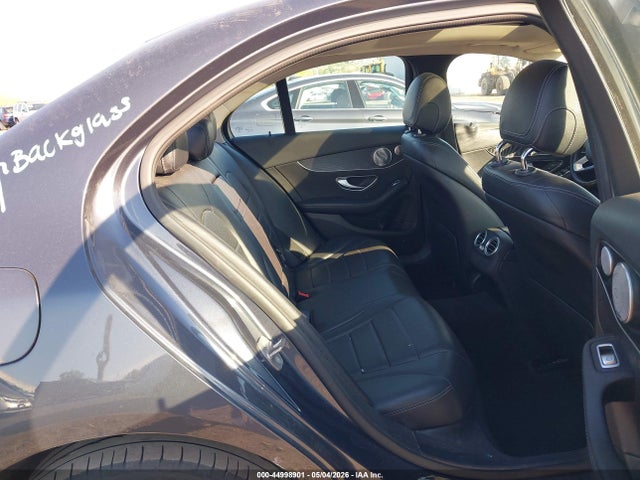 55SWF4KB1GU161157 Mercedes-Benz C 300 4matic
