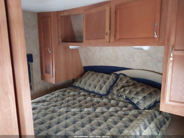 Продажа на аукционе авто 2009 Jayco 32bhds, vin: 1UJBJ02R591EG0326, номер лота: 44998904