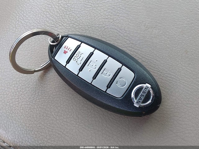 Продажа на аукционе авто 2014 Nissan Pathfinder Platinum, vin: 5N1AR2MN8EC631432, номер лота: 44998908