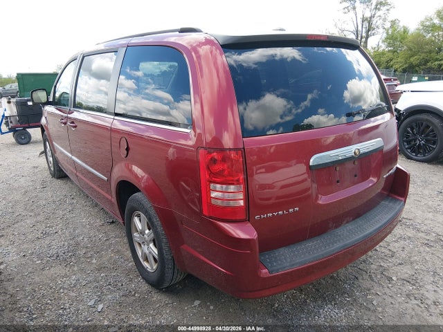 2010 Chrysler Town & Country Touring მანქანა იყიდება აუქციონზე, vin: 2A4RR5D16AR500873, აუქციონის ნომერი: 44998928