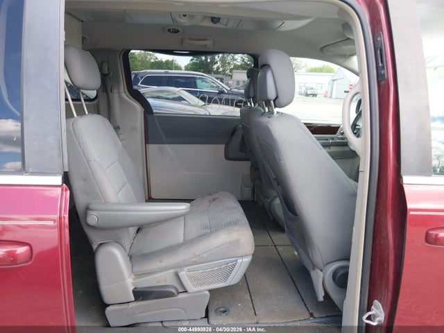 2010 Chrysler Town & Country Touring მანქანა იყიდება აუქციონზე, vin: 2A4RR5D16AR500873, აუქციონის ნომერი: 44998928